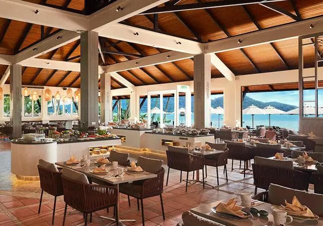 Palm Breeze Luxury Villa